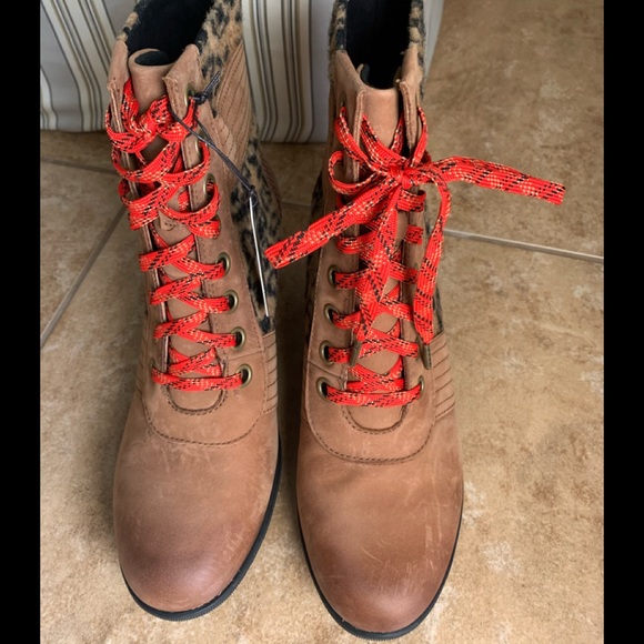 ‼️LAST ONE‼️Sorel Lexie wedge boots - Picture 5 of 7